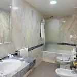 Vadorrey Roa